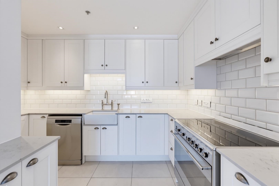 2 Bedroom Property for Sale in Gardens Western Cape